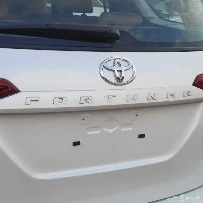 تويوتا فورشنر 2025ديزل مكينه 2.4 بريمي السعر 138شامل الضريبه 8