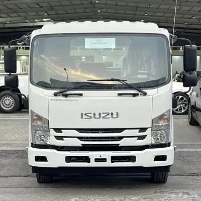 عرض ايسوزو ديانا 7.5 طن 2025 شامل 6.80 index