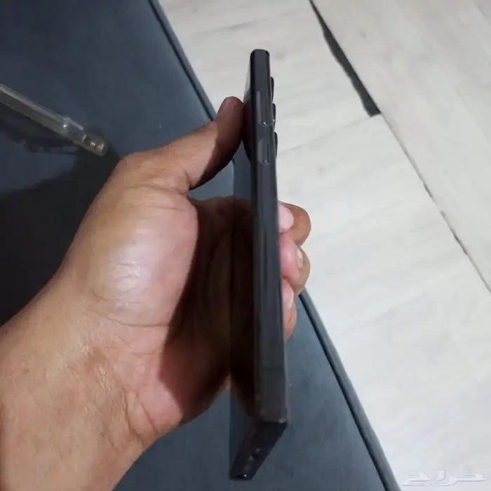 الترا 23 مستخدم نظيف تغير الغطا الخلفي فقط 0