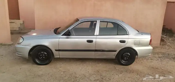 للبيع سيارة اكسنت موديل 2005 غير مجدد وغير مفحوص لوحة مميز 4