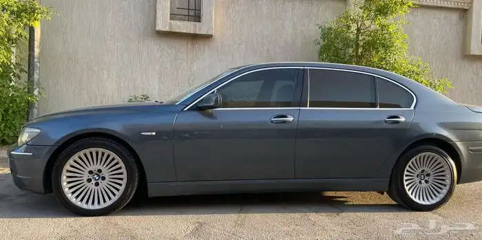 BMW 740 Li فل كامل مع لوحة 2