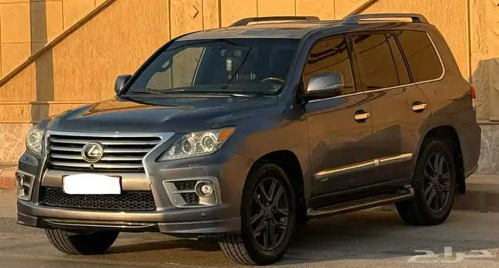 لكزس LX570 فل 2014 سعودي 1