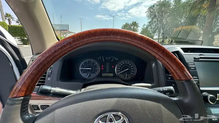 جيب لاند كروزر 2013 GXR 5