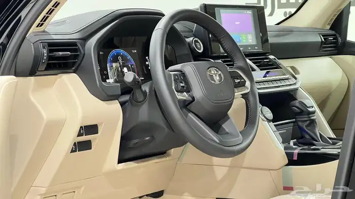 تويوتا لاندكروزر GX.R.2025هدد تنفس طبيعي خليجي بنزين. 6