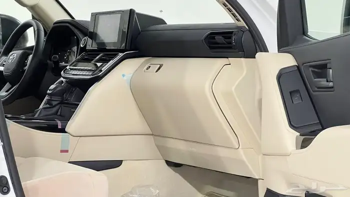 تويوتا لاندكروزر GX.R.2025هدد تنفس طبيعي خليجي بنزين 9