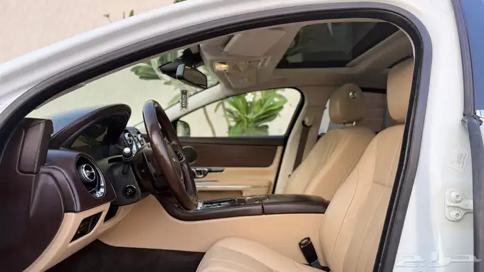 جاكوار XJ فل كامل موديل 2014 20