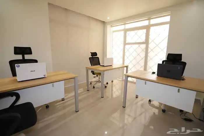 مكتبك الجاهز  خطوة أولى نحو نجاحك المهني 8