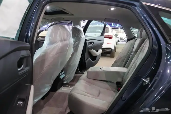 هوندا اكورد نص فل موديل 2025 بسعر 123.050 9