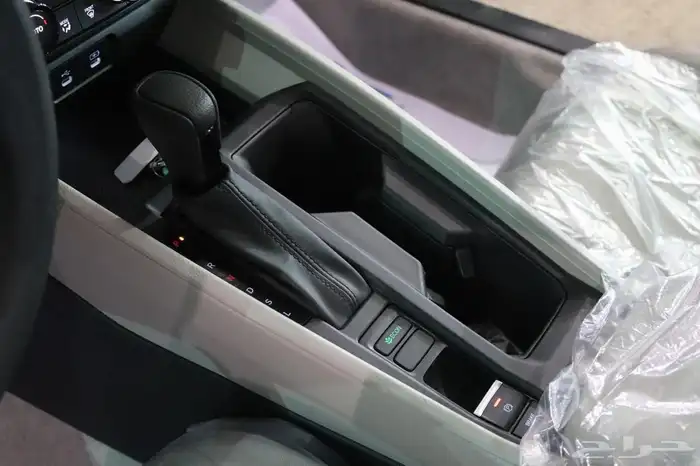 هوندا اكورد نص فل موديل 2025 بسعر 123.050 12