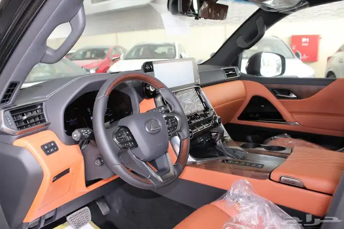 لكزس - LX60 VIP - خليجي - 2025 - فل كامل 18