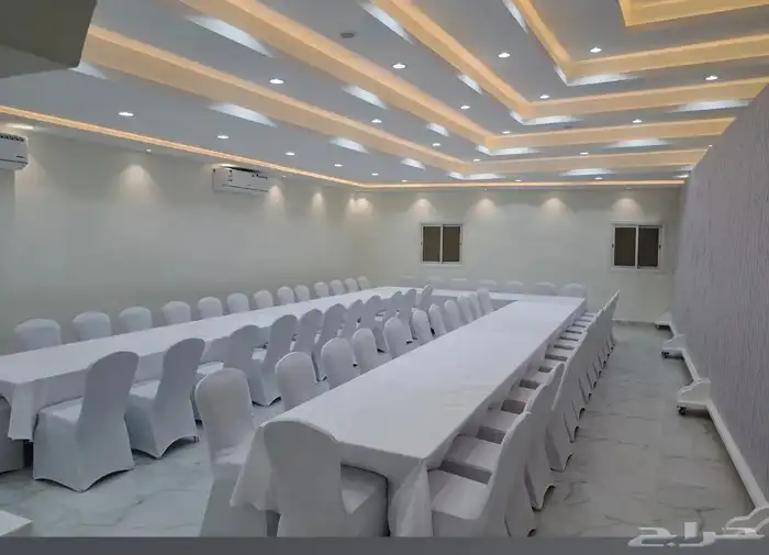 تأجير خيام ولوازم مناسبات وطاولات ملكي 3