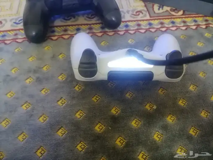 يد سوني فور 4 3