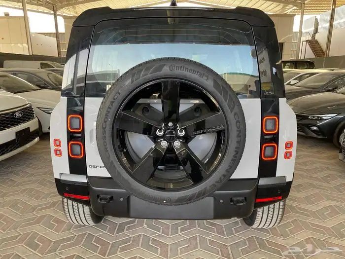 لاند روفر ديفندر فل كامل سعودي 2026 1