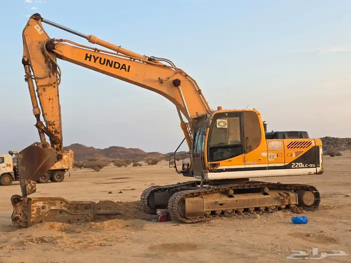 حفر وترحيل وهدم مباني وتسويه اراضي 0