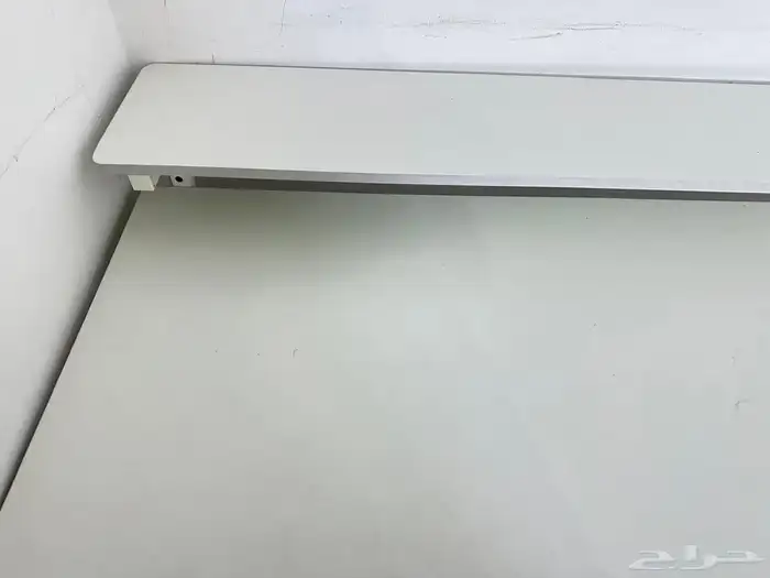 طاولة للبيع مكتب 1