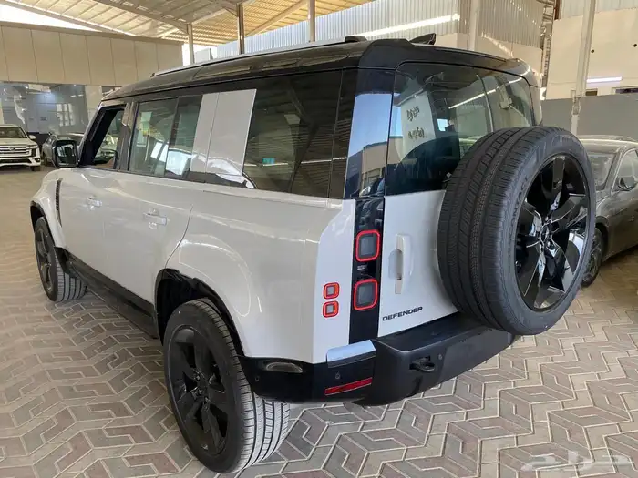 لاند روفر ديفندر 6 سلندر فل كامل موديل 2026 سعودي الناغي 2