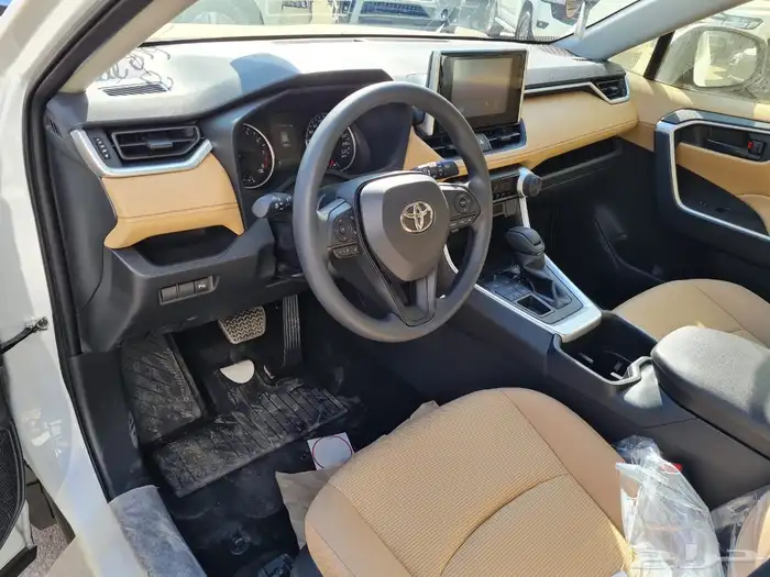 تويوتا راف فور استاندر بدون دبل 2025 7