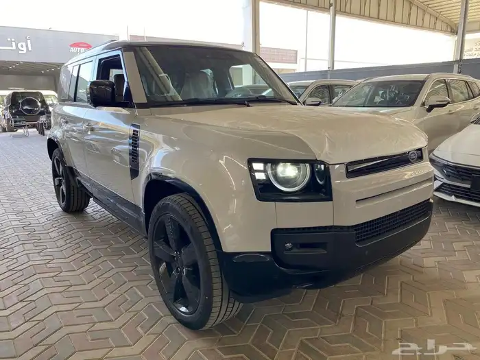 لاند روفر ديفندر 6 سلندر فل كامل موديل 2026 سعودي الناغي 1