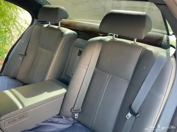 BMW 740 Li فل كامل مع لوحة 11