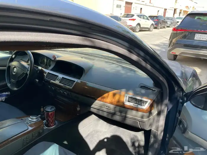 BMW 740 Li فل كامل مع لوحة 5