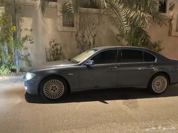 بي ام دبليو 740 Li فل كامل 19