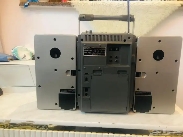 هيتاشي نادر 9