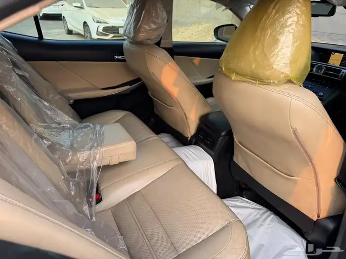 لكزس is350 2015 سعودي 21