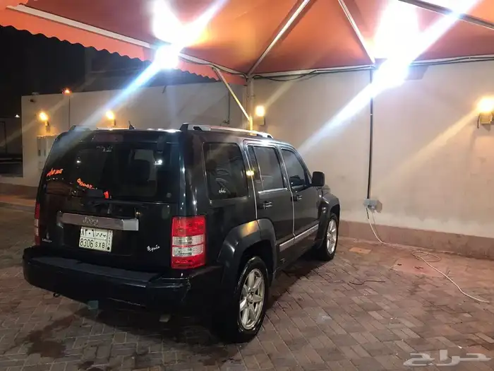 جيب ليمتد موديل 2010 تشليح قطع غيار فقط 4