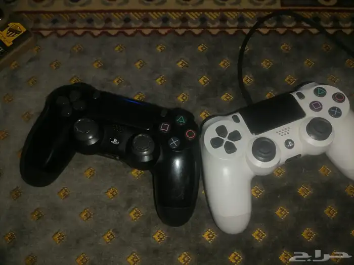 يد سوني فور 4 0