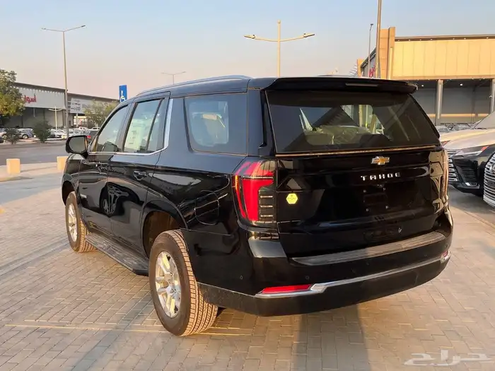 شفروليه تاهو 2025 ستاندر LS محرك 5.3 V8 6