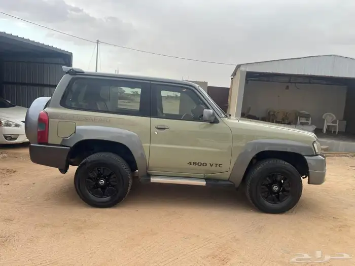 جيب ربع نيسان 8