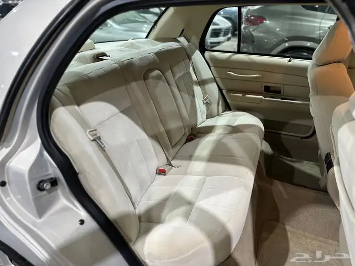 فورد فكتوريا موديل 2008 10