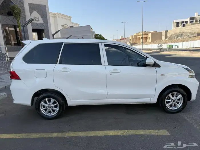 افانزا 2021 للبيع 13