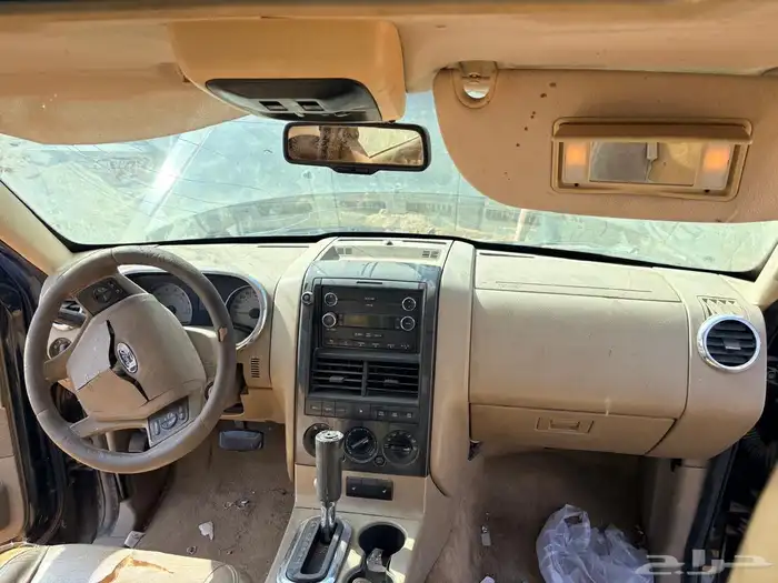 فورد اكسبلور موديل 2010 فقط قطع غيار 2