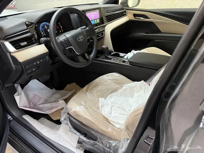 كامري 2025 ستاندر اسود اصفار 2