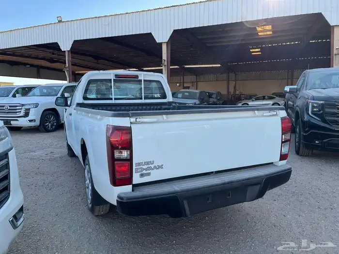 ايسوزو ديماكس 2025 2