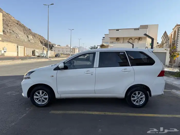 افانزا 2021 للبيع 2