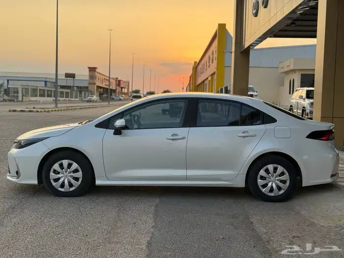 تويوتا كورولا 2021 XLI 1.5 4