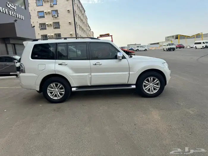 باجيرو 2017 فل كامل 3800 9