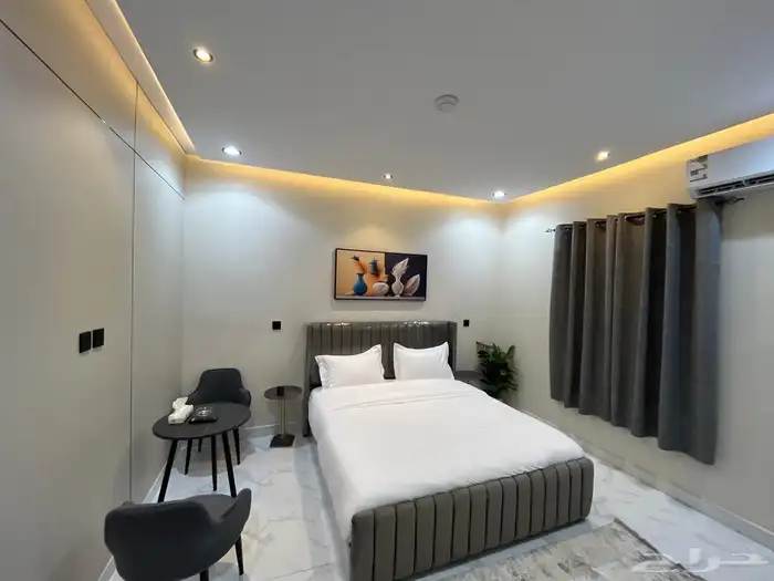 سرير ومرتبه وديكور 1