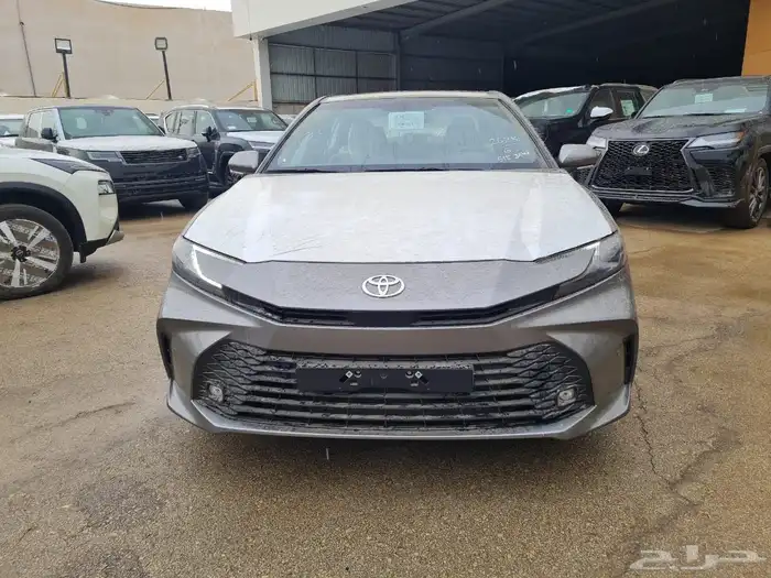 كامري E بلص هايبرد لون تيتانيوم كاش وأقساط 12