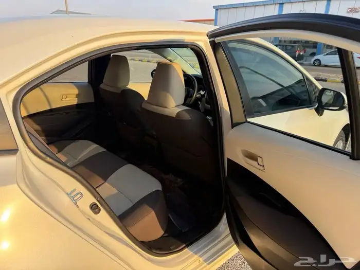 تويوتا كورولا 2021 XLI 1.5 11