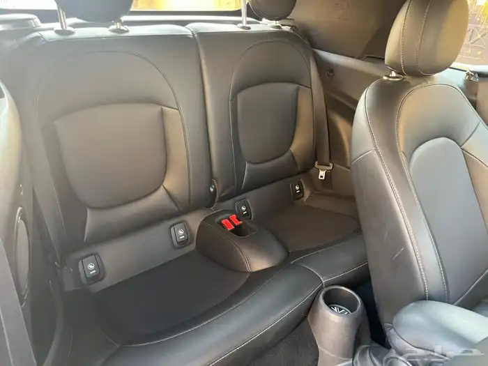 ميني كوبر 2019 كشف (بحالة ممتازة) 18