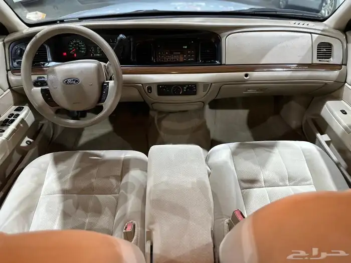 فورد فكتوريا موديل 2008 11