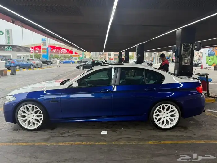 للبيع BMW 520 موديل 2016 فل كامل 7