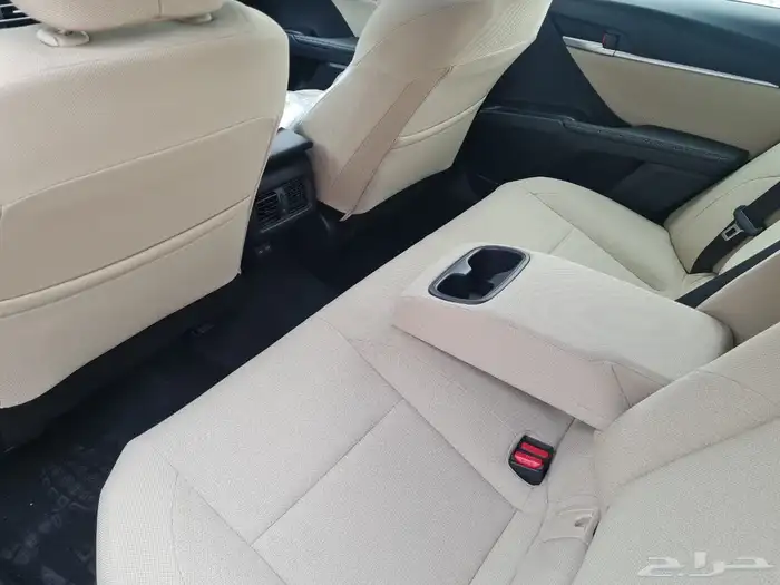 كامري E بلص هايبرد لون تيتانيوم كاش وأقساط 5