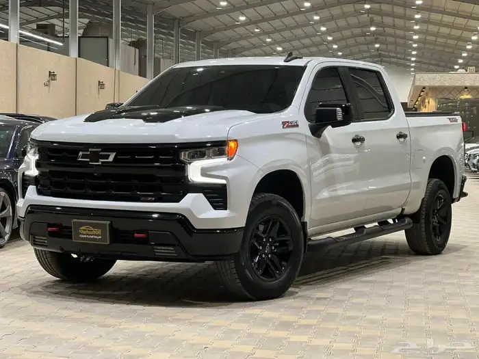 شيفروليه سيلفرادو موديل 2023 5