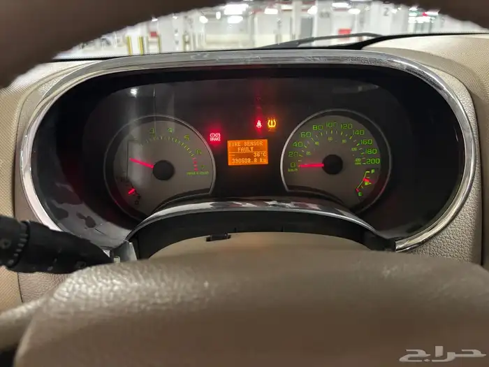 للبيع اكسبلورر 2010 اسود 9