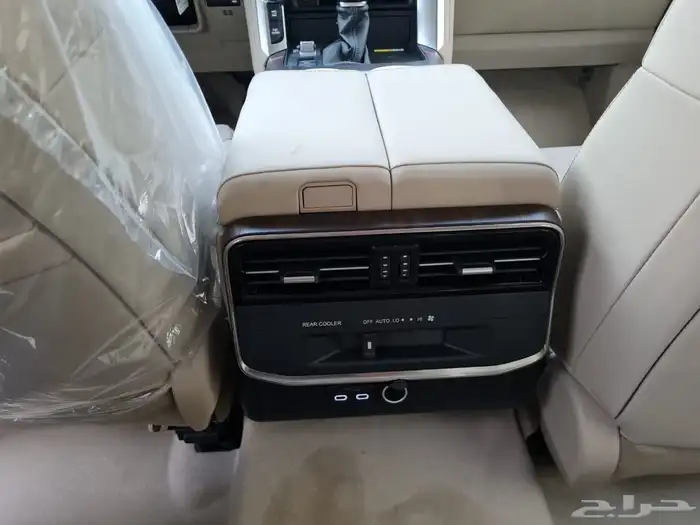 تويوتا لاندكروزر GXR4 بنزين 2025 ابيض 6