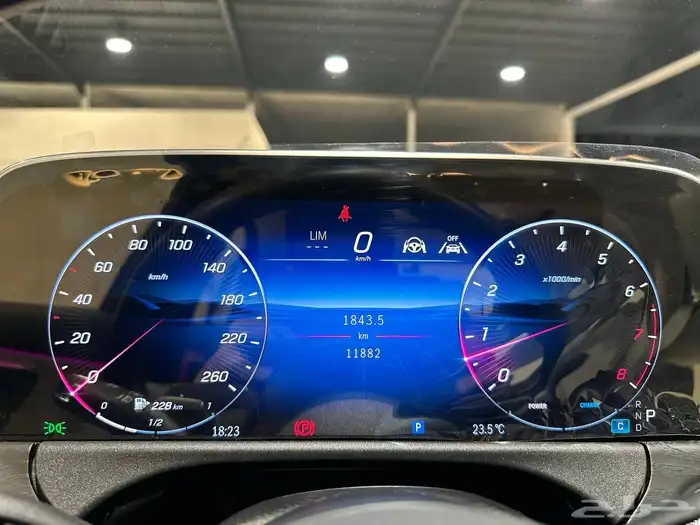 مرسيدس E200 2024 فل كامل . رصد الفخامة 19